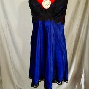 Blue lingerie chemise/slip
